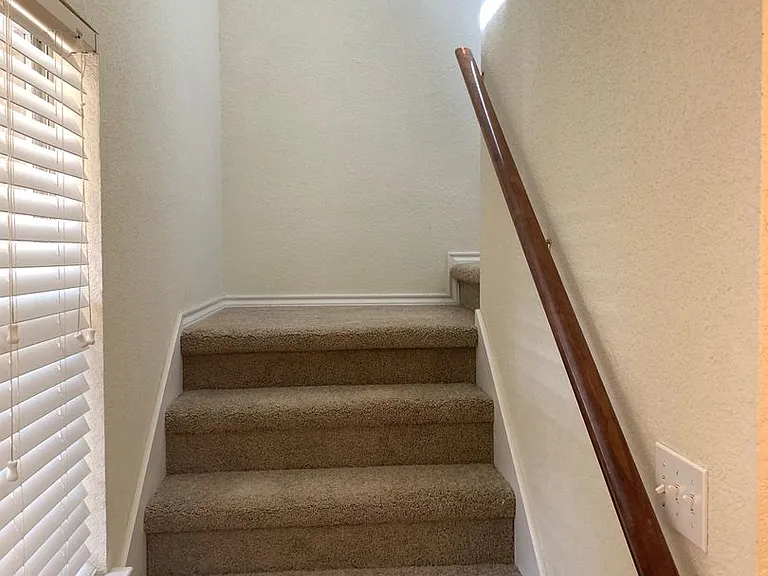 3014 Green Mountain Dr — Photo 15