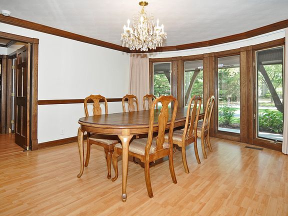5th image of 7704 Normandy Blvd