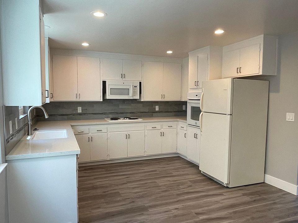 1st image of 3500 Wehner Dr APT 2
