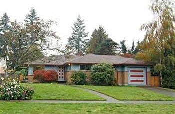 2nd image of 8915 26th Ave NE