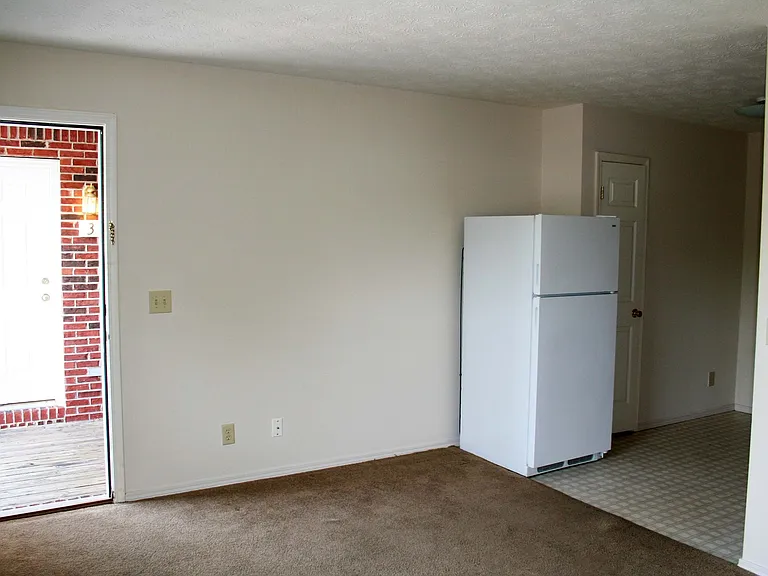 1161 Shipley Rd — Photo 4