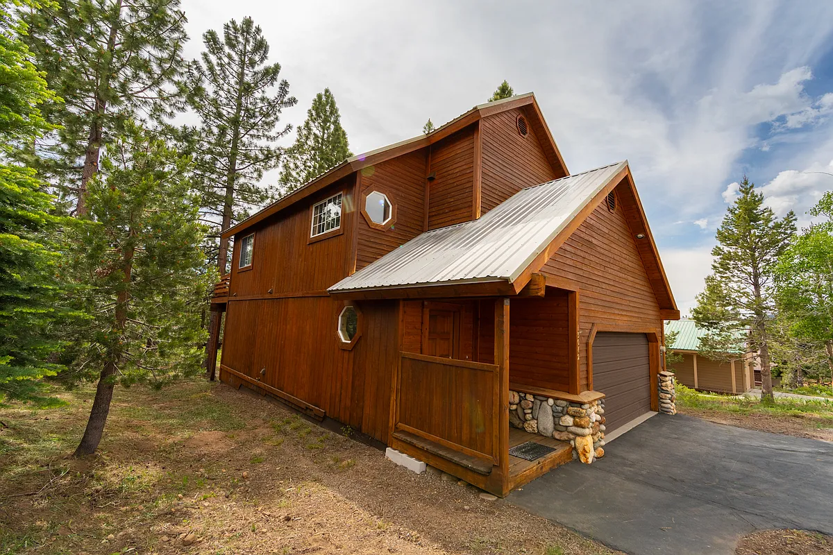 Building Photo - 13072 Pinnacle Loop