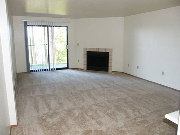 Living room with fireplac