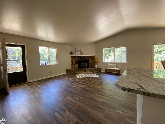 4th image of 21772 El Puma Cir