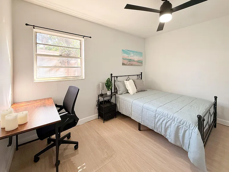 Full sized bed