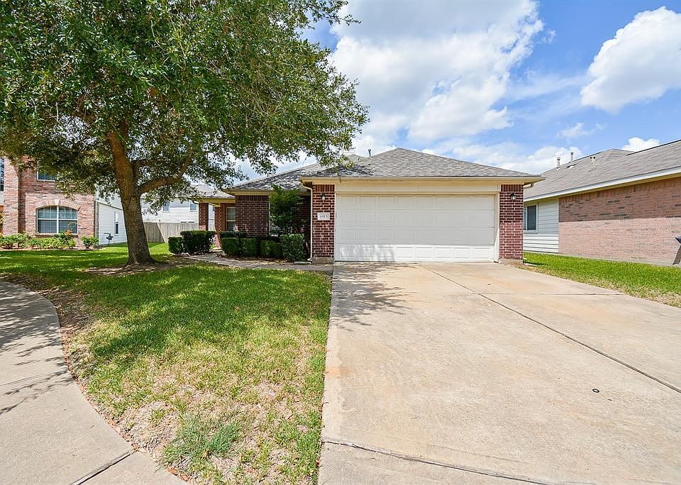 1st image of 6515 Carly Park Way