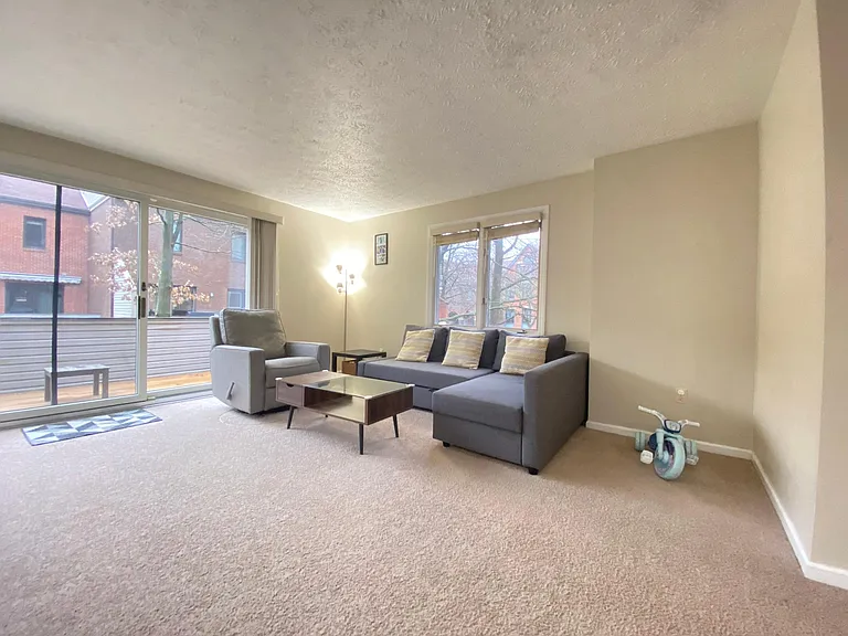 100 Denniston St #76 — Photo 7