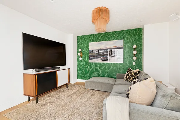 Sold by Compass | media 26