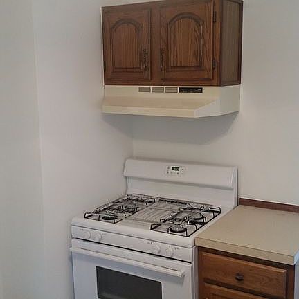 5th image of 1328 17th St NW