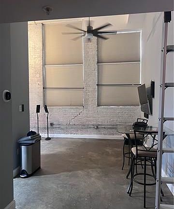 4th image of 920 Poeyfarre St APT 105