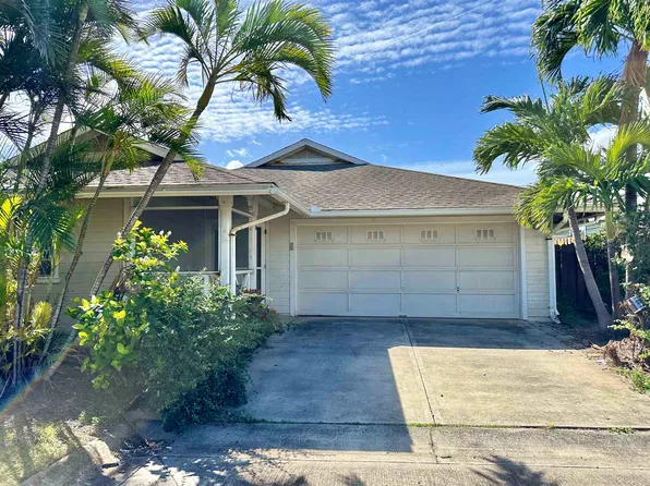 28 Poniu Cir, Wailuku, HI 96793