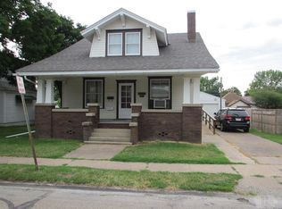 204 E Main St, New London, IA 52645