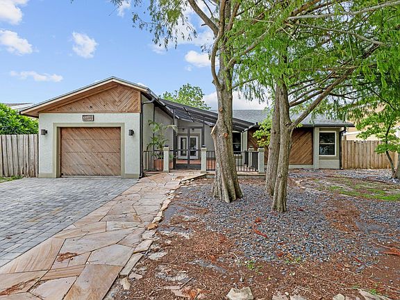 2nd image of 3898 NW 1st Drive