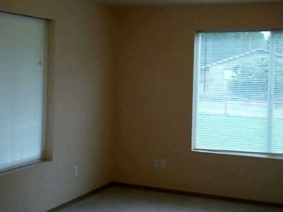 5th image of 8521 110th Street Ct E