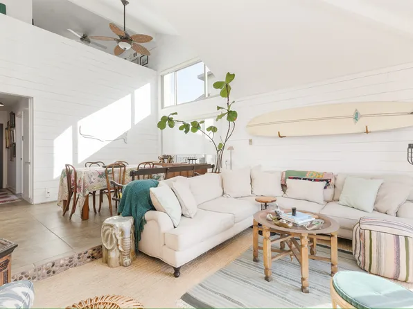 (undisclosed Address), Oxnard, CA 93035