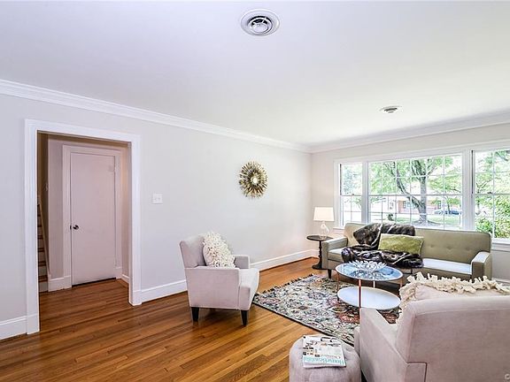 4th image of 8223 Tarkington Dr