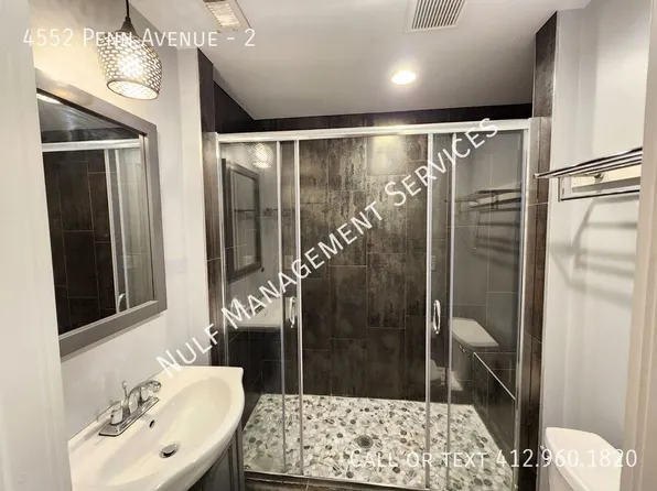 4552 Penn Ave, Pittsburgh, PA