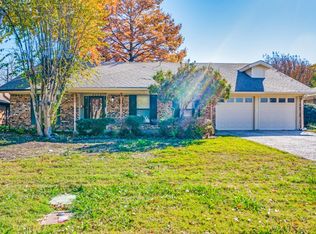 6205 Wheaton Dr, Fort Worth, TX 76133