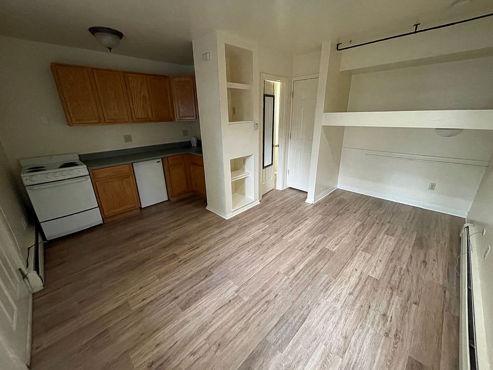 2nd image of 1623 19th St APT 3