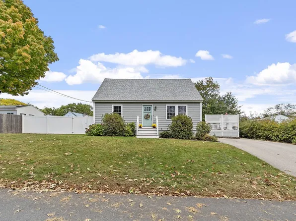 26 St. Josephs Drive, Nashua, NH 03060