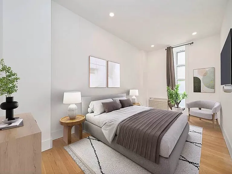 157 Lexington Ave #5F — Photo 4