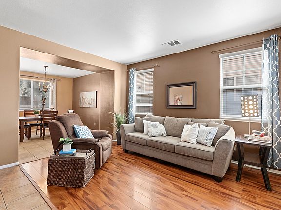 3rd image of 29382 Starshine Dr