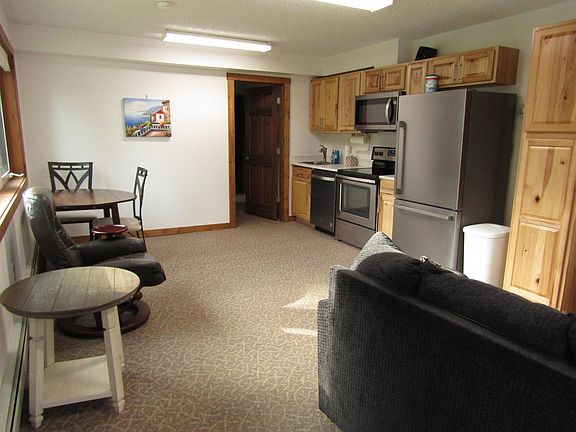 4th image of 2395 Kimball St