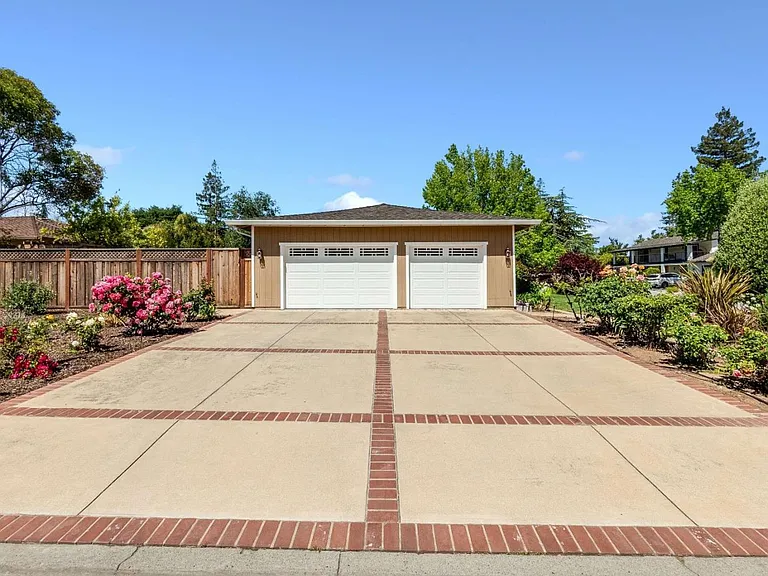 12371 Saraglen Dr — Photo 39