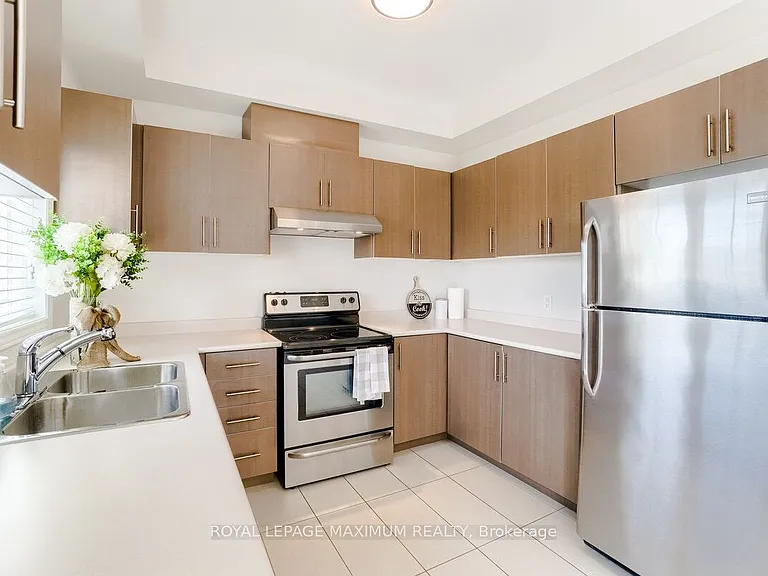 160 Gentile Cir — Photo 14