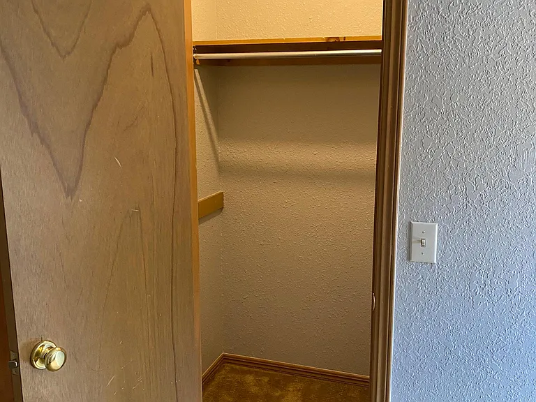 1305 Smoking Tree St — Photo 18