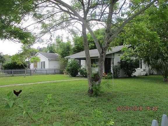 2nd image of 3401 W Paxton Ave