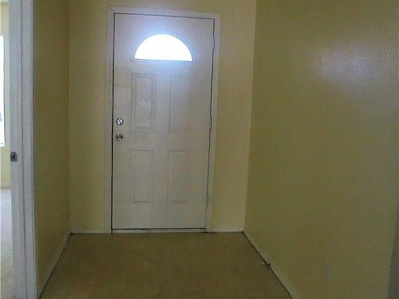 2nd image of 5160 River Rock Blvd