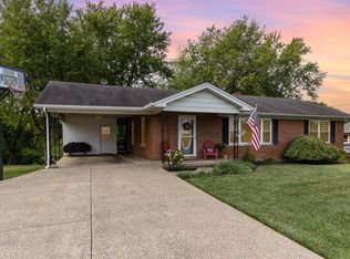312 Humes Ridge Rd, Williamstown, KY 41097