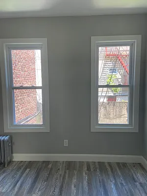 Rented by Argy Realty Inc | media 22