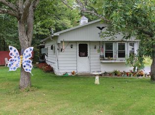 294 Mozzette Rd, Canadensis, PA 18325