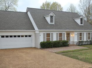 1869 Corbin Rd, Germantown, TN 38139