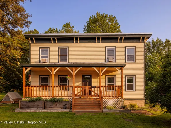 12 Mill Street, Chatham, NY 12037