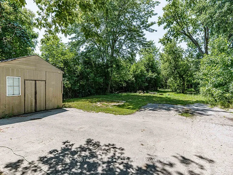69 Teal Ave — Photo 18