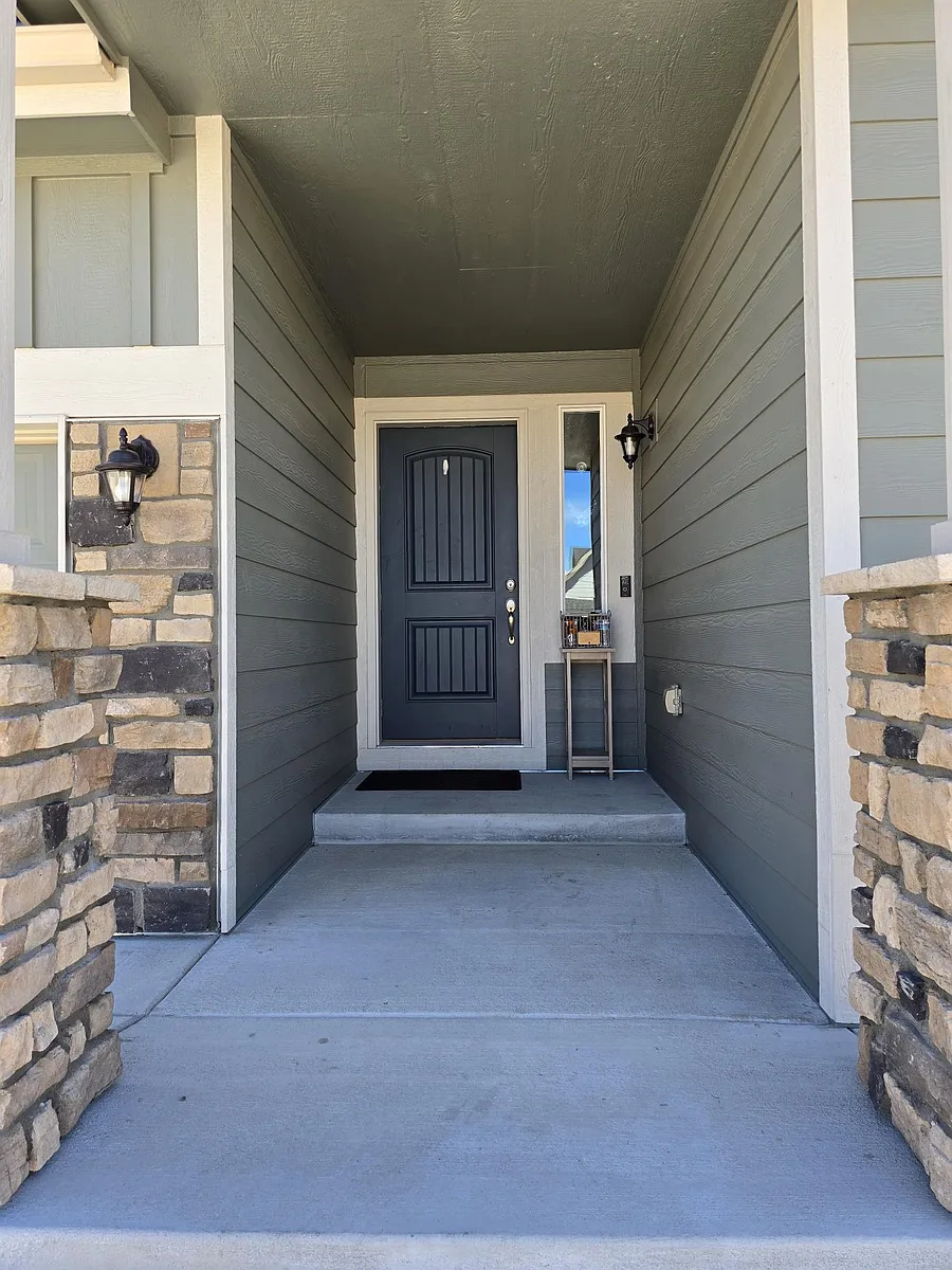 Building Photo - 10459 Wrangell Cir