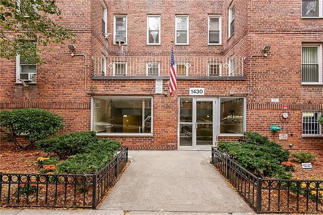 Welcome to 1430 Thieriot Avenue, a fiscally sound Parkchester co-op close to public transportation, schools, shops, public libra