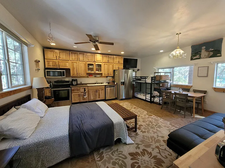 405 Chinquapin Ln #1 — Photo 12