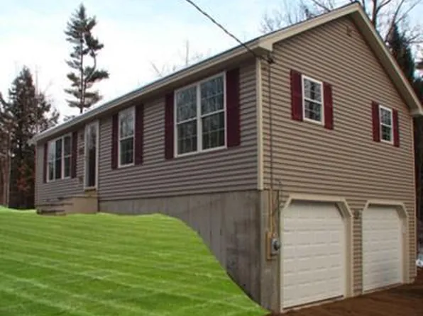 107 Railroad Avenue, Sanford, ME 04083