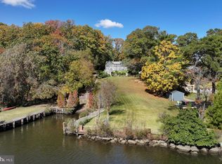 100 Rustic Ridge Rd, Severna Park, MD 21146