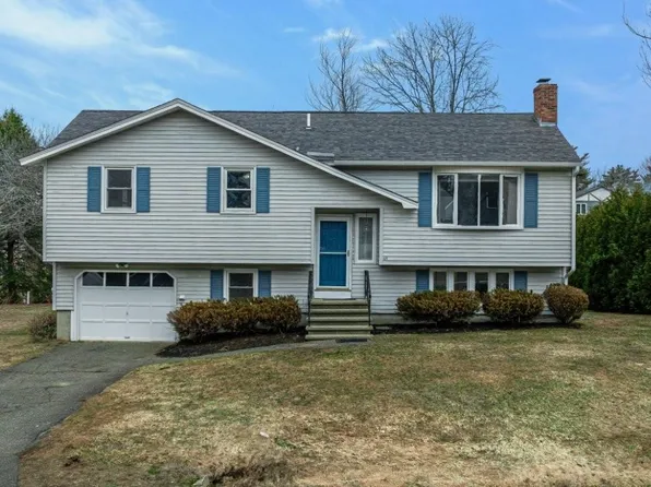 68 Airport Drive, York, ME 03909