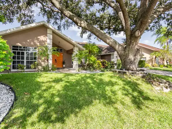 4712 Spring Meadow Ln, Sarasota, FL 34233