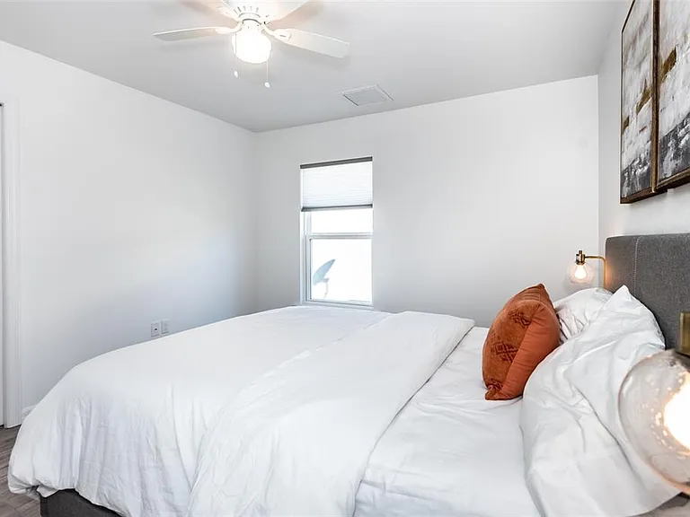 215 Lewis Cir #112 — Photo 20