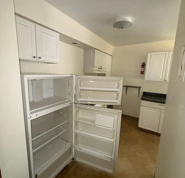 135 King St E #1 — Photo 2
