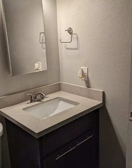 2326 E Pinchot Ave #1 — Photo 12
