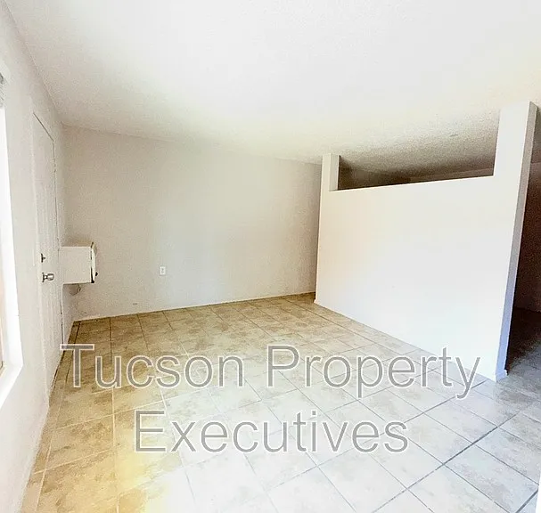 3810 E Monte Vista Dr #108 — Photo 7