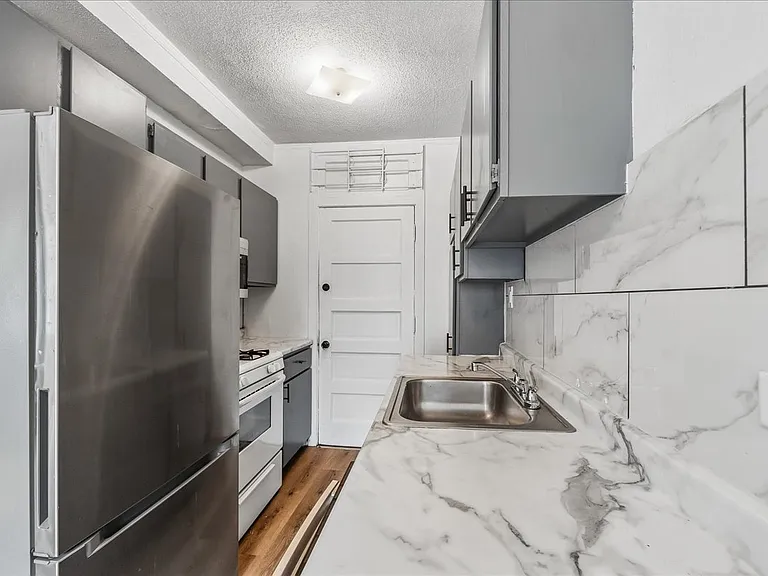 844 W Ainslie St #N2 — Photo 9